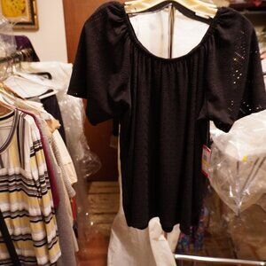 Beautiful Vince Camuto top